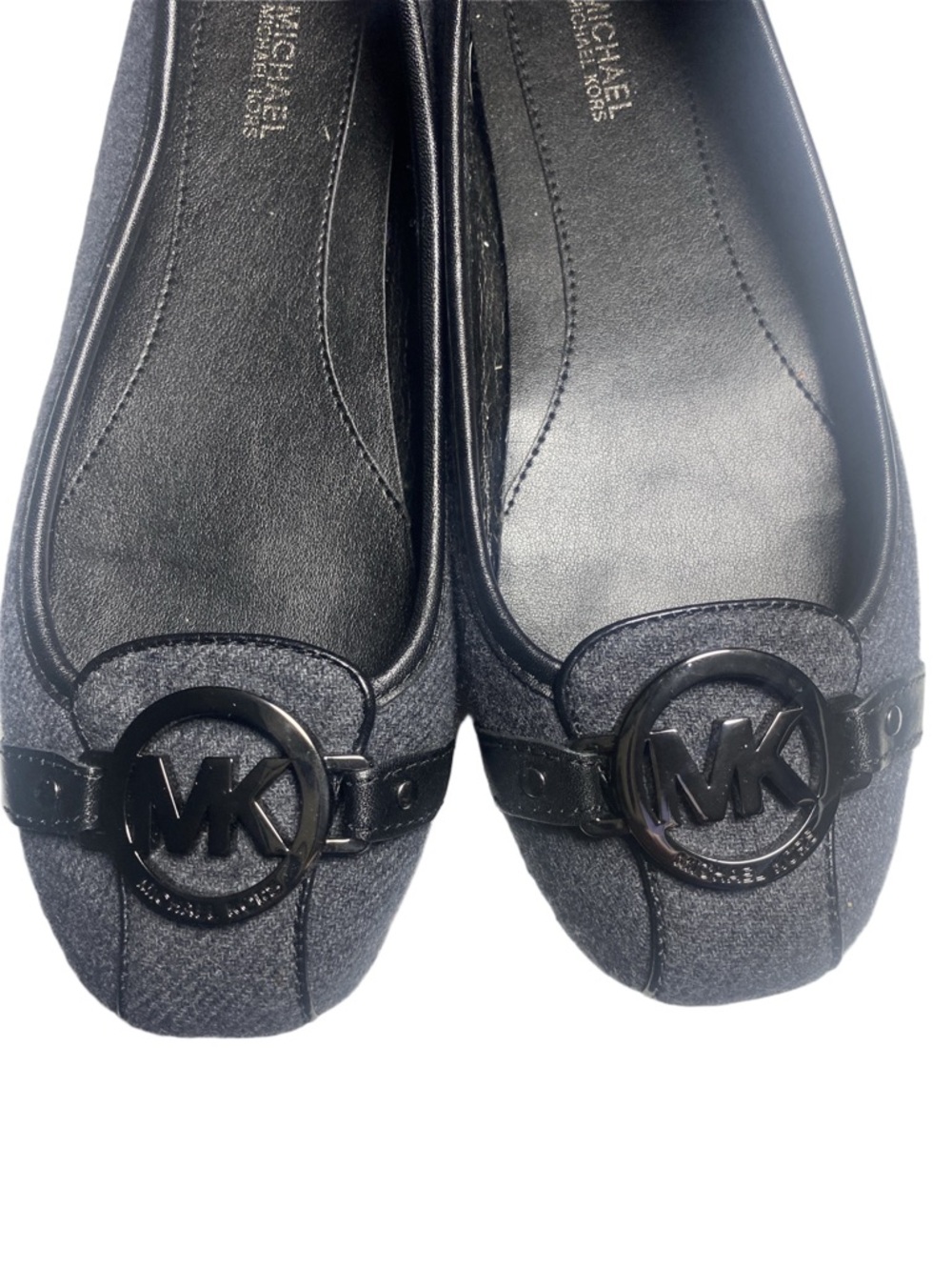 Michael Kors Fulton Moc Gray Felt Driver Flats Size 7 - Picture 6 of 6